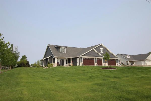 1386 LIGHTHOUSE VILLAGE RD, FOND DU LAC, WI 54937 - Image 1