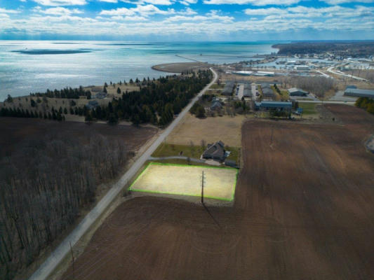 717 LAKESHORE DR, KEWAUNEE, WI 54216 - Image 1