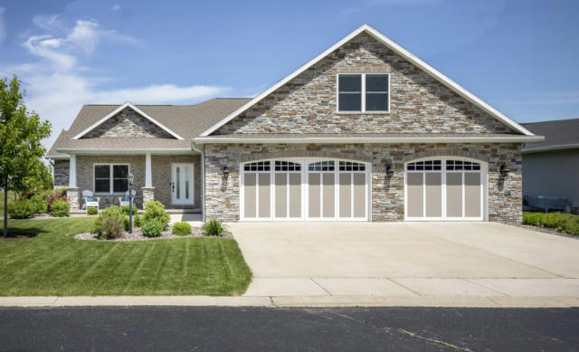 421 PETERLYNN DR, WRIGHTSTOWN, WI 54180 - Image 1