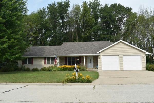 1739 PINE TREE LN, LUXEMBURG, WI 54217 - Image 1